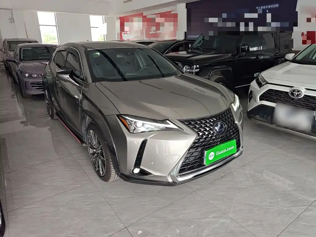 Lexus UX — миниатюра 4