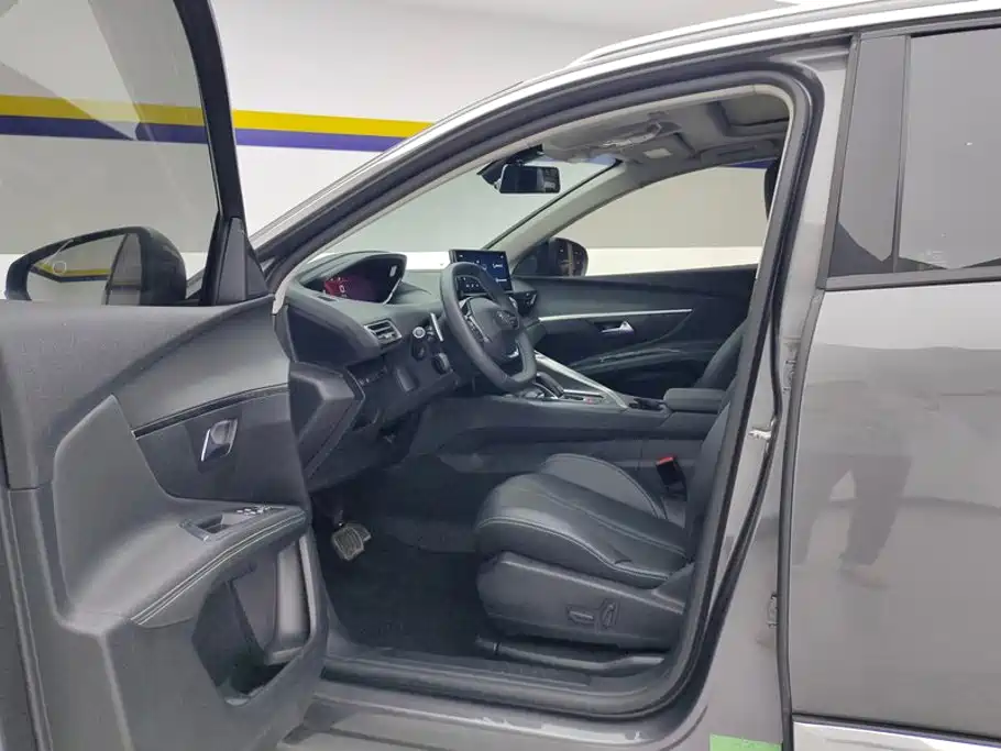 Peugeot 4008 — миниатюра 9