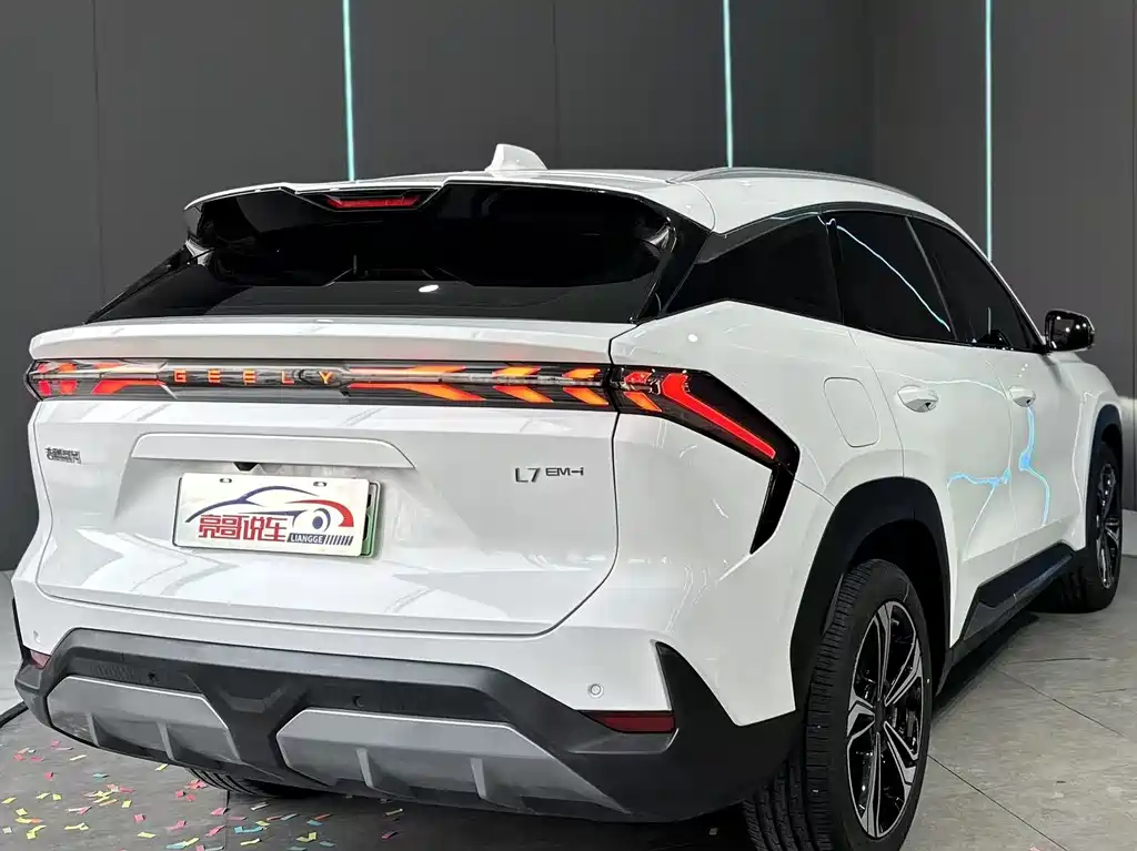 GEELY GALAXY GALAXY L7