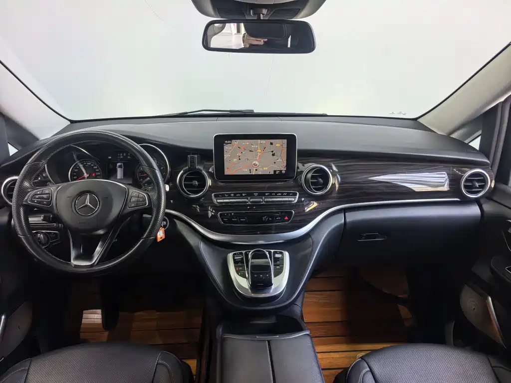 Mercedes-Benz V-Class V 2020 V 260