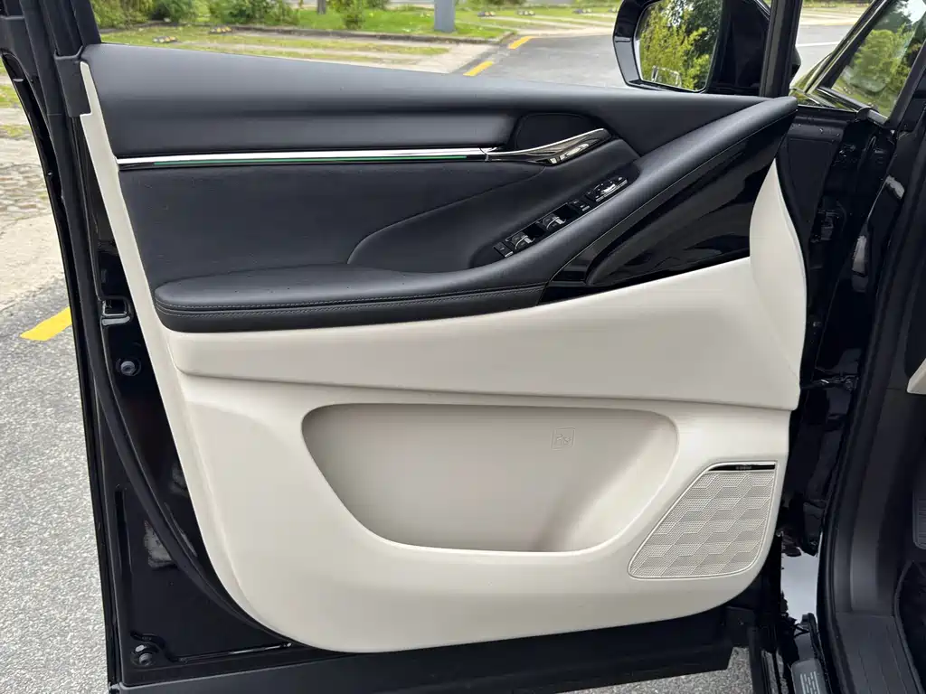 GAC TRUMPCHI YEARNING FOR M8