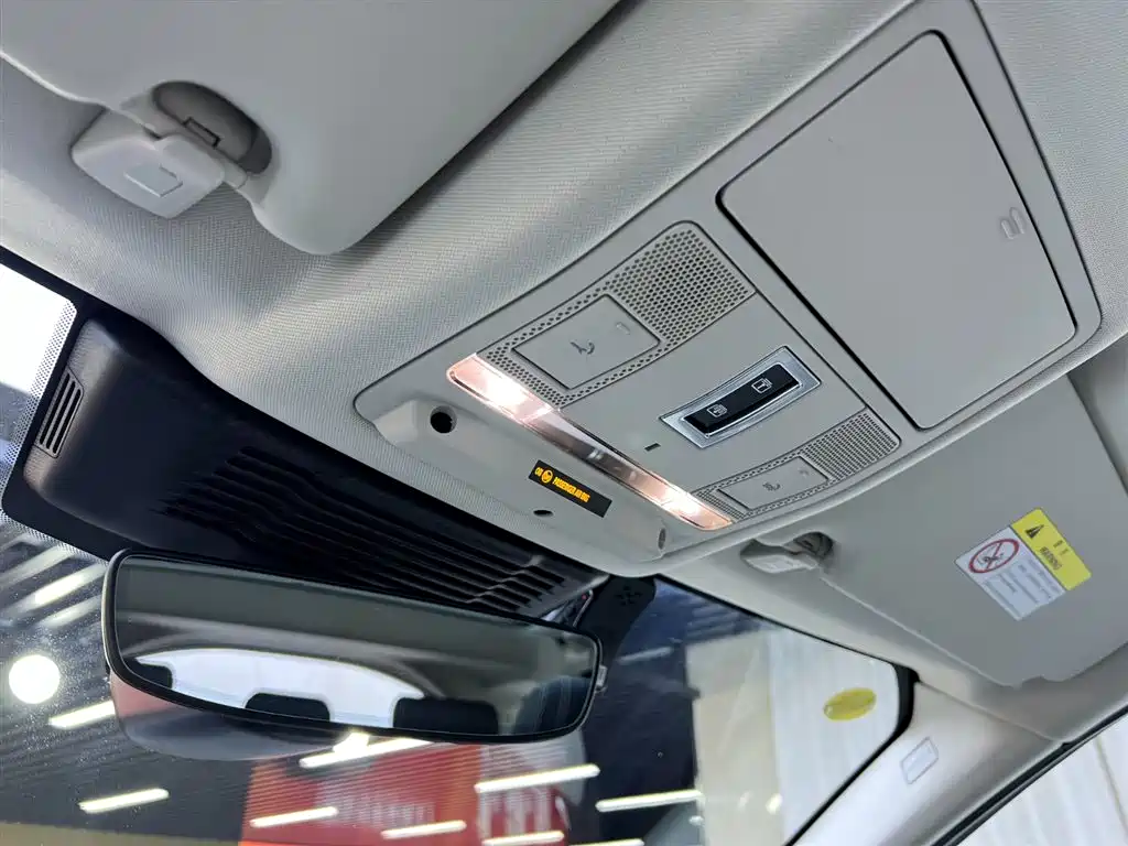 LAND ROVER DISCOVER NEW ENERGY SOURCES FOR SPORTS