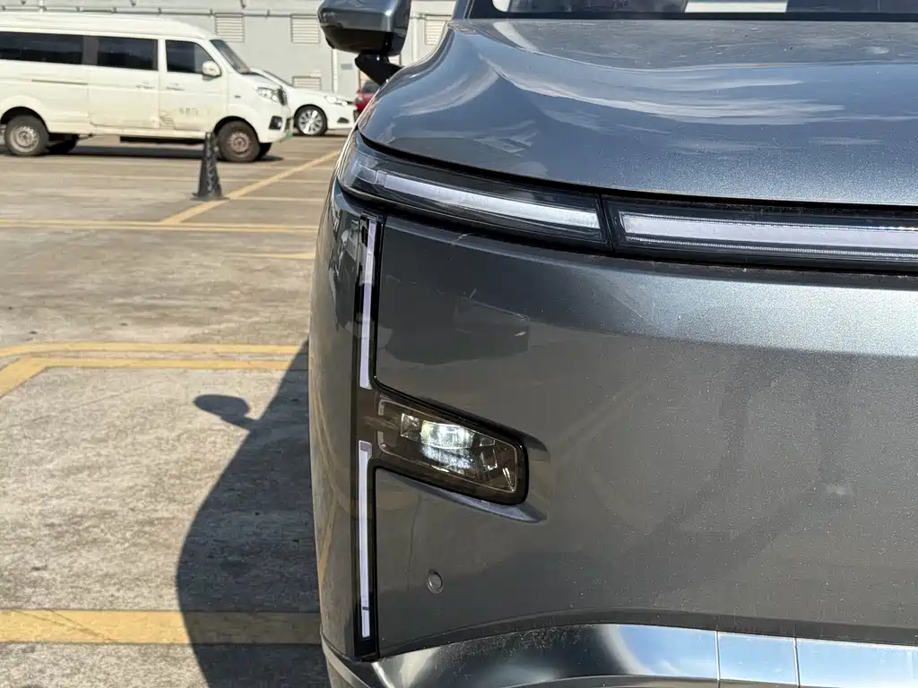 Wuling Xingguang L — миниатюра 6