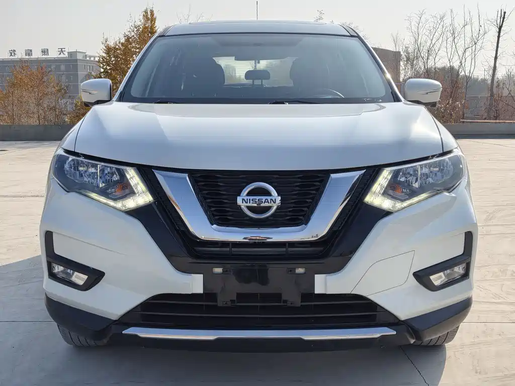 NISSAN QIJUN