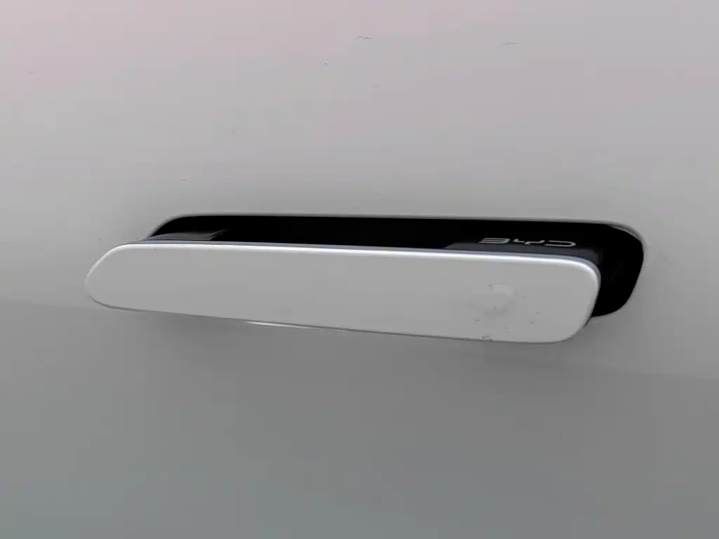 BYD Seal — миниатюра 18