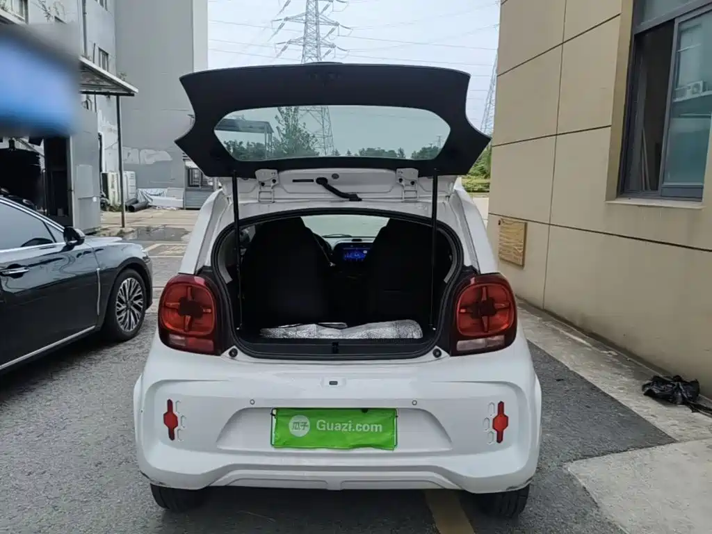 Roewe Clever — миниатюра 19
