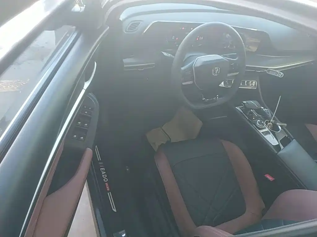 Changan Eado — миниатюра 16