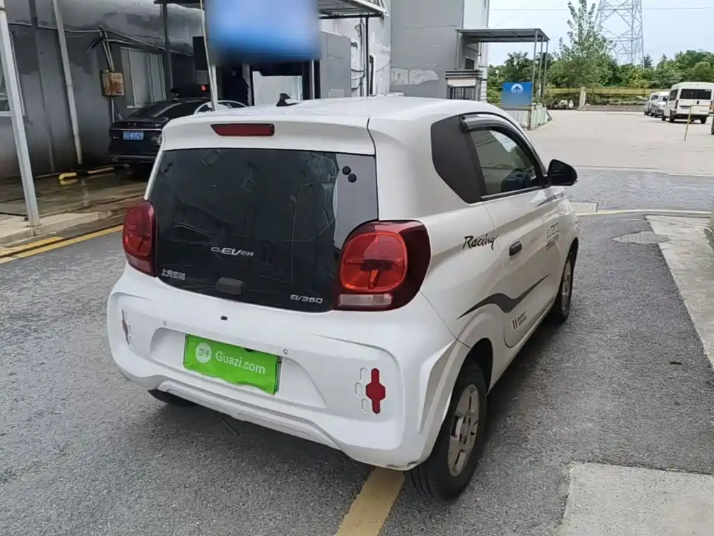 Roewe Clever — миниатюра 7