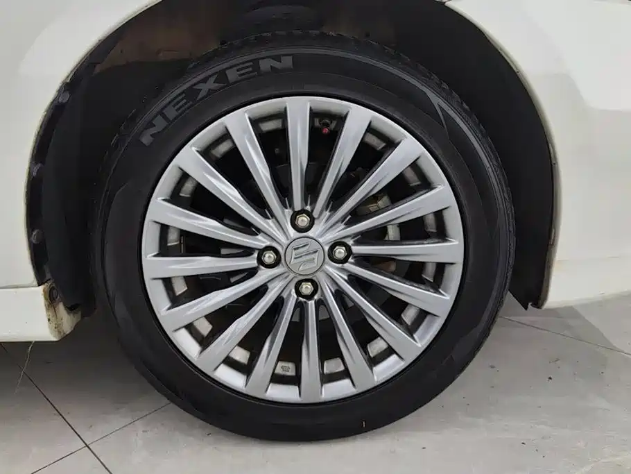 Suzuki Alivio — миниатюра 6