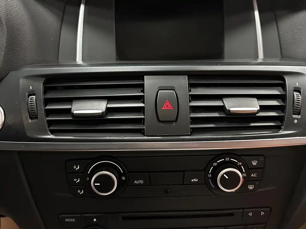 BMW X3 (Import) — миниатюра 22