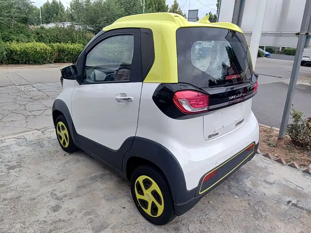 Baojun E100 — миниатюра 5