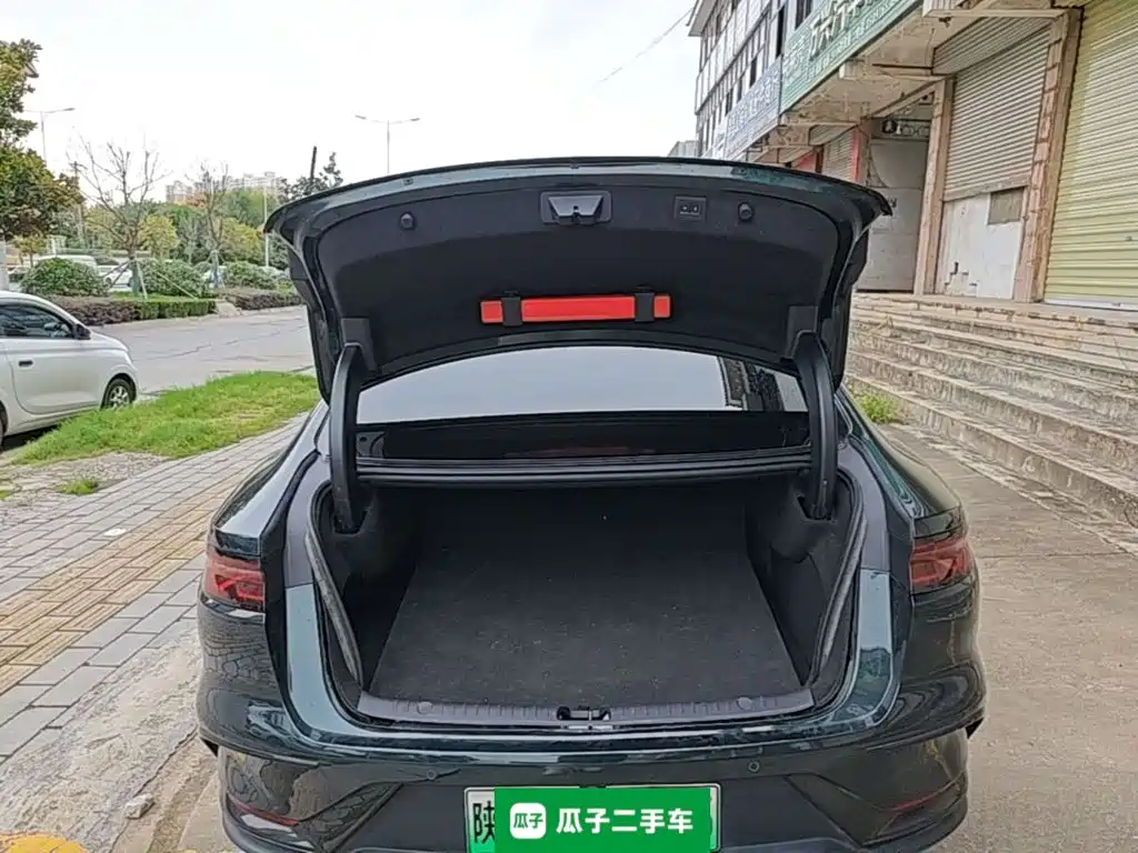 BYD Han — миниатюра 19