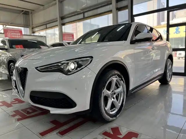 ALFA ROMEO STELVIO 2019