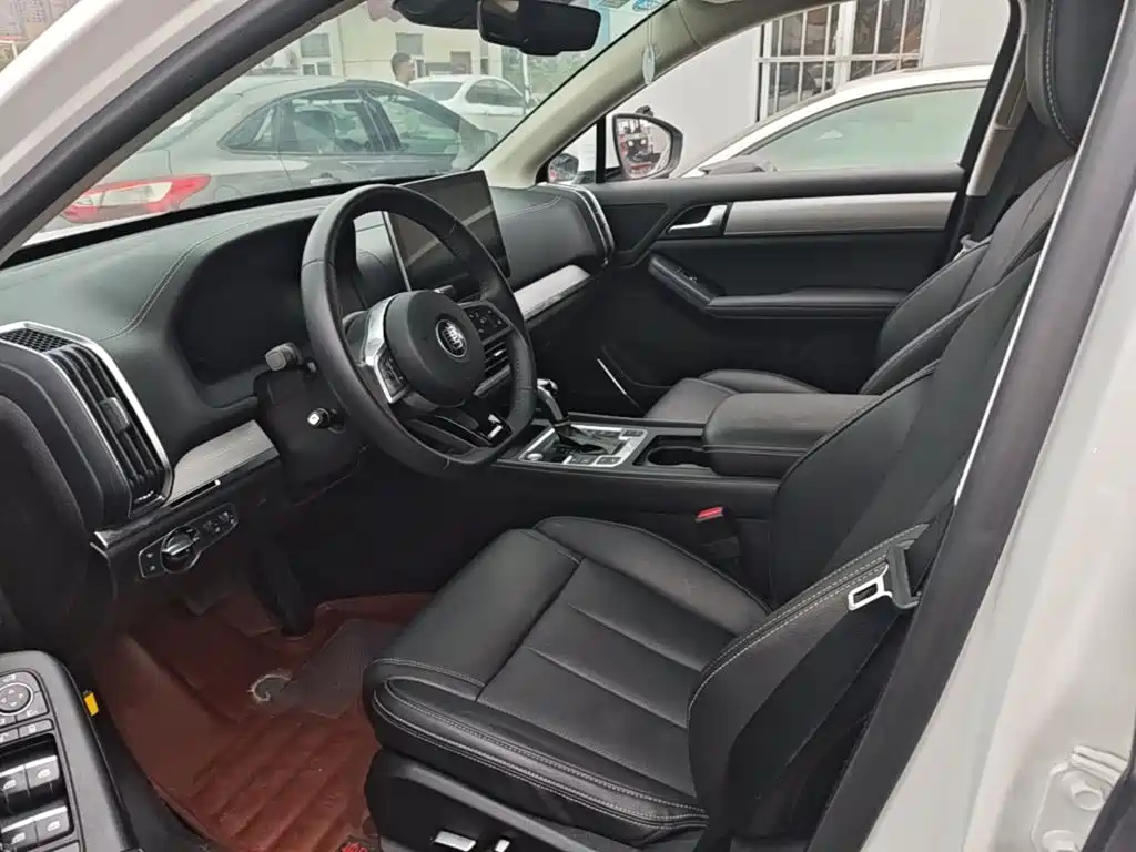 BYD Tang — миниатюра 15