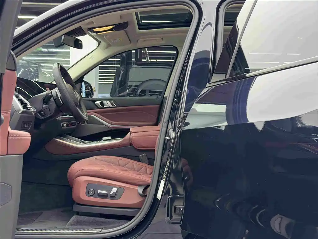 BMW X5 — миниатюра 8