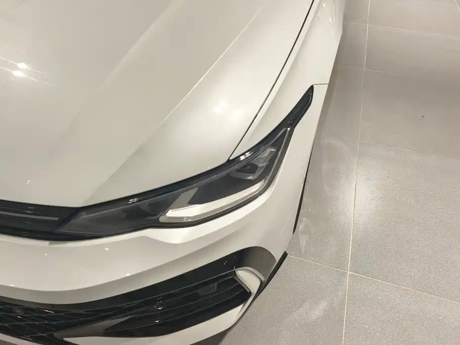 Volkswagen Golf — миниатюра 5