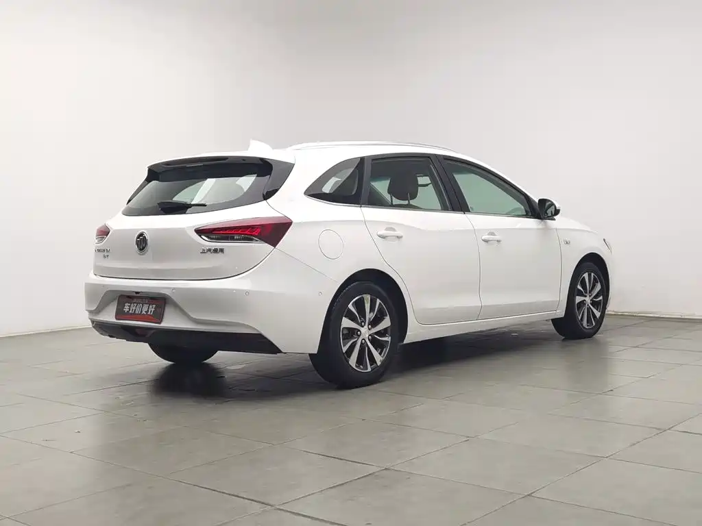 Buick Excelle — миниатюра 2