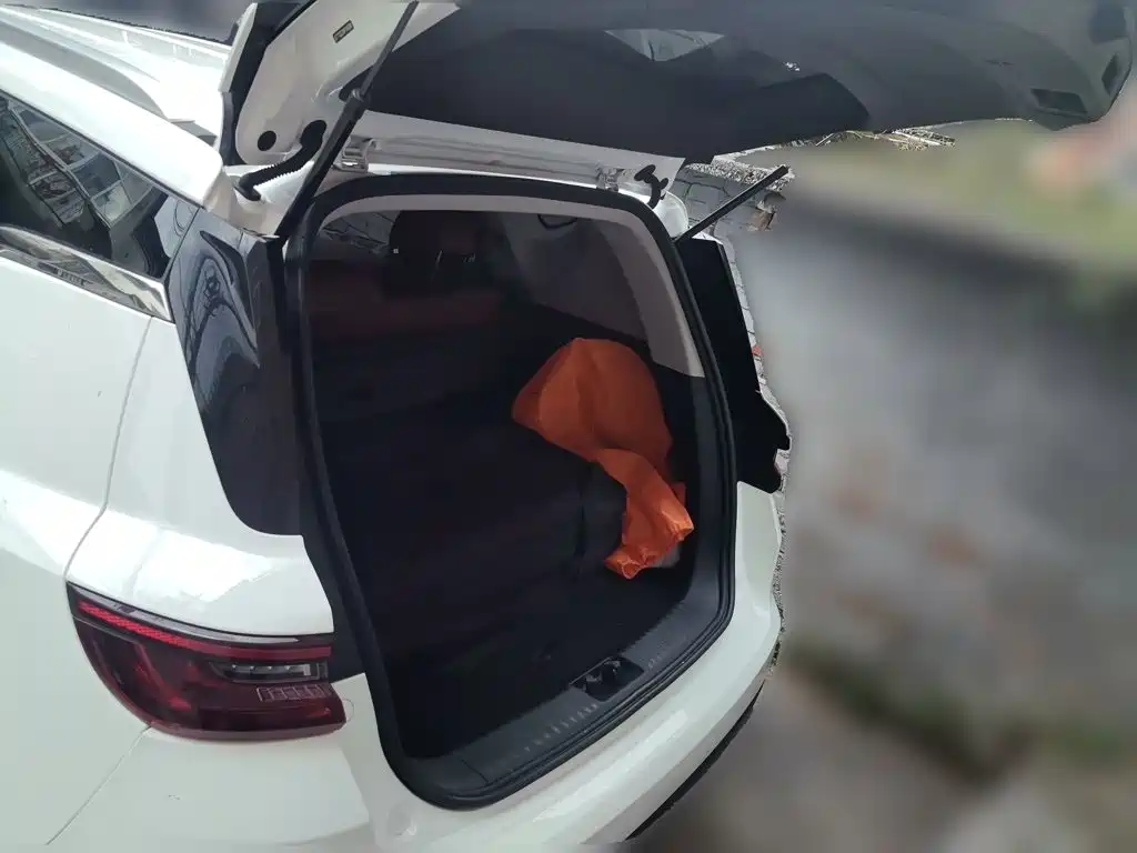 Geely Vision X6 — миниатюра 10