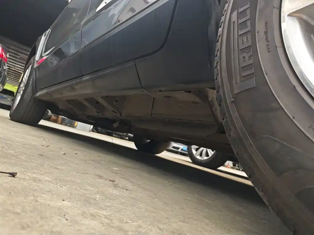 Cadillac SRX — миниатюра 22