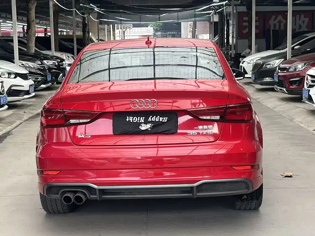 Audi A3 2018 30 Limousine 35 TFSI Fashion