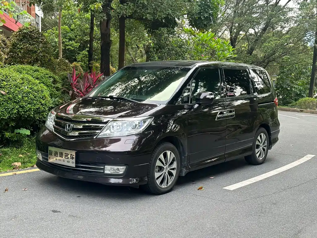 Honda Elysion 2012 2.4L VTi-S Luxury