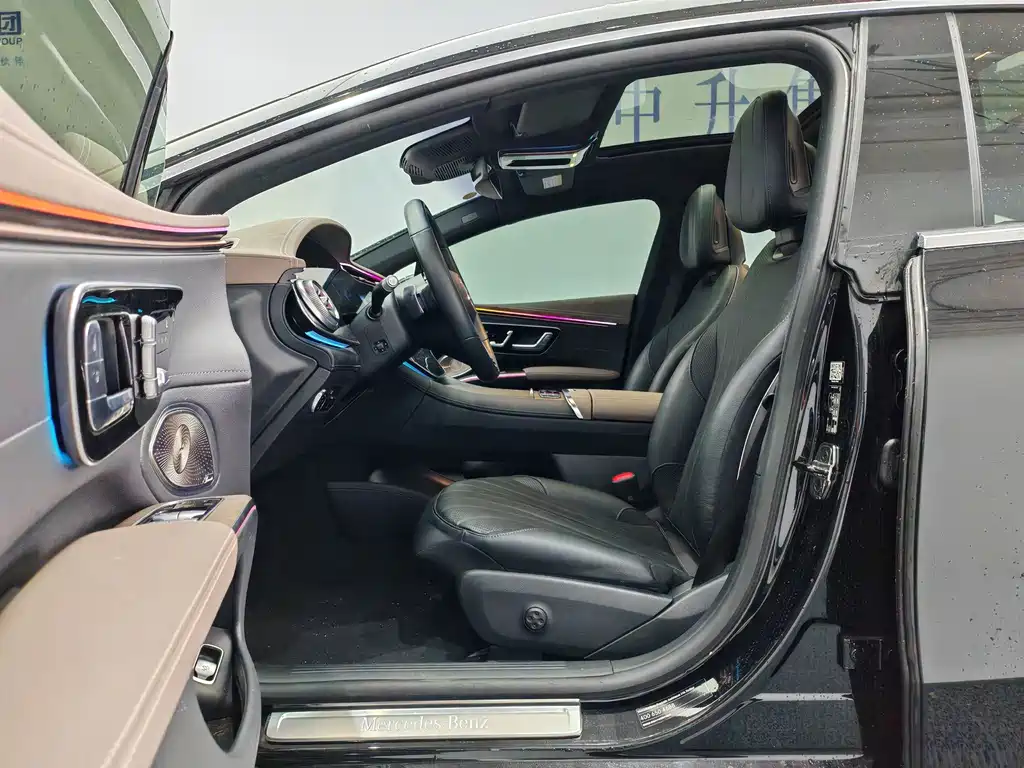 Mercedes-Benz EQS — миниатюра 11