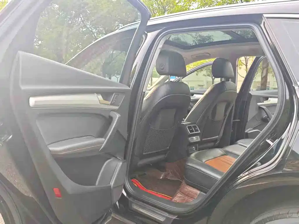 Audi Q5L 2020 40 TFSI Fashion