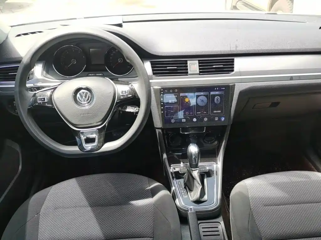 Volkswagen Bora 2019 1.5L AT Fashion VI