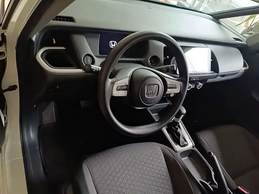 Honda Fit — миниатюра 10