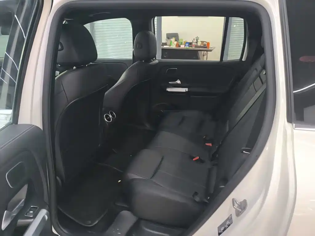 Mercedes-Benz EQB — миниатюра 17
