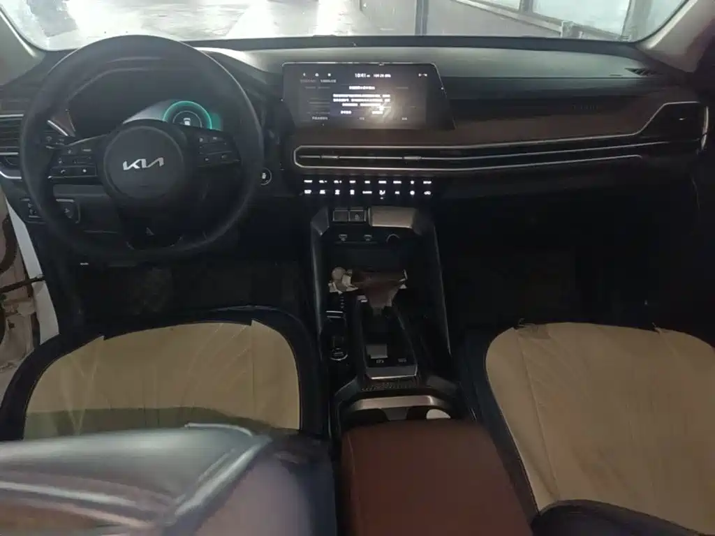 Kia Sportage — миниатюра 10