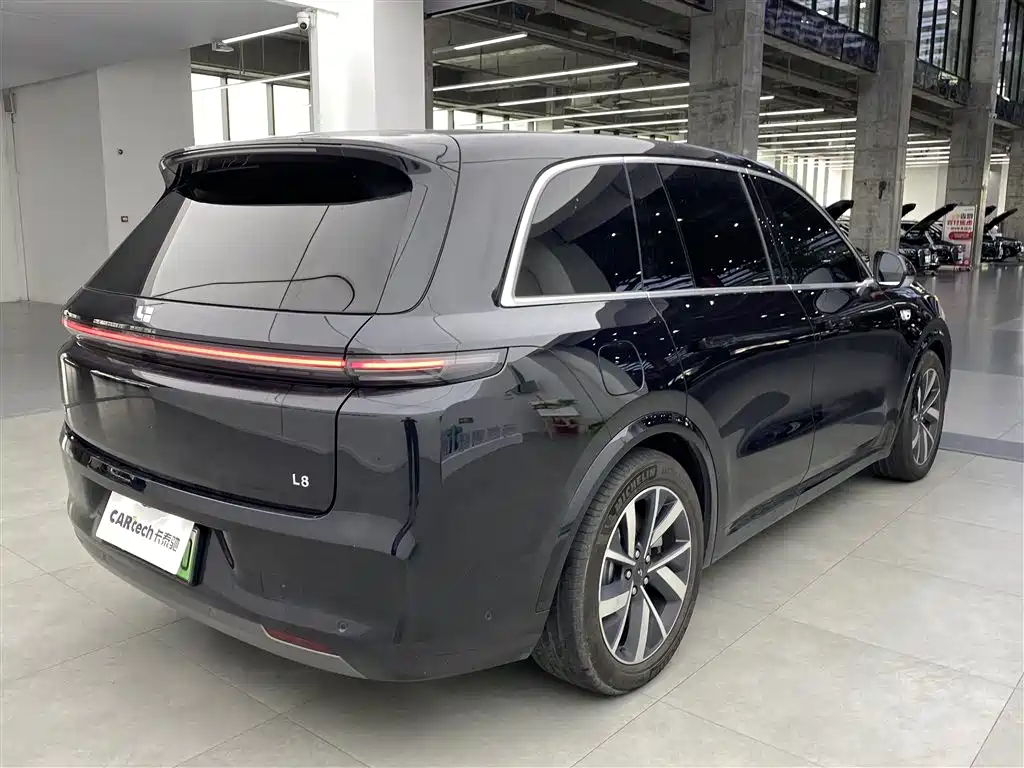 Li Auto L8 2023 Pro