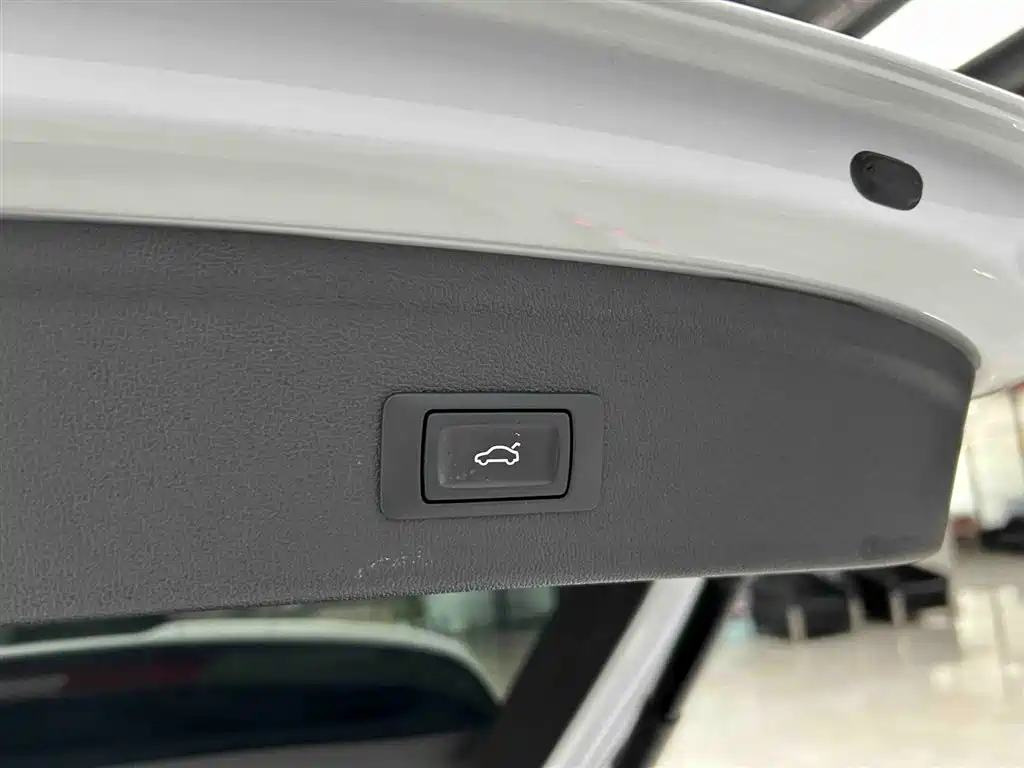 Audi A3 2023 Белый из Китая, фото 6