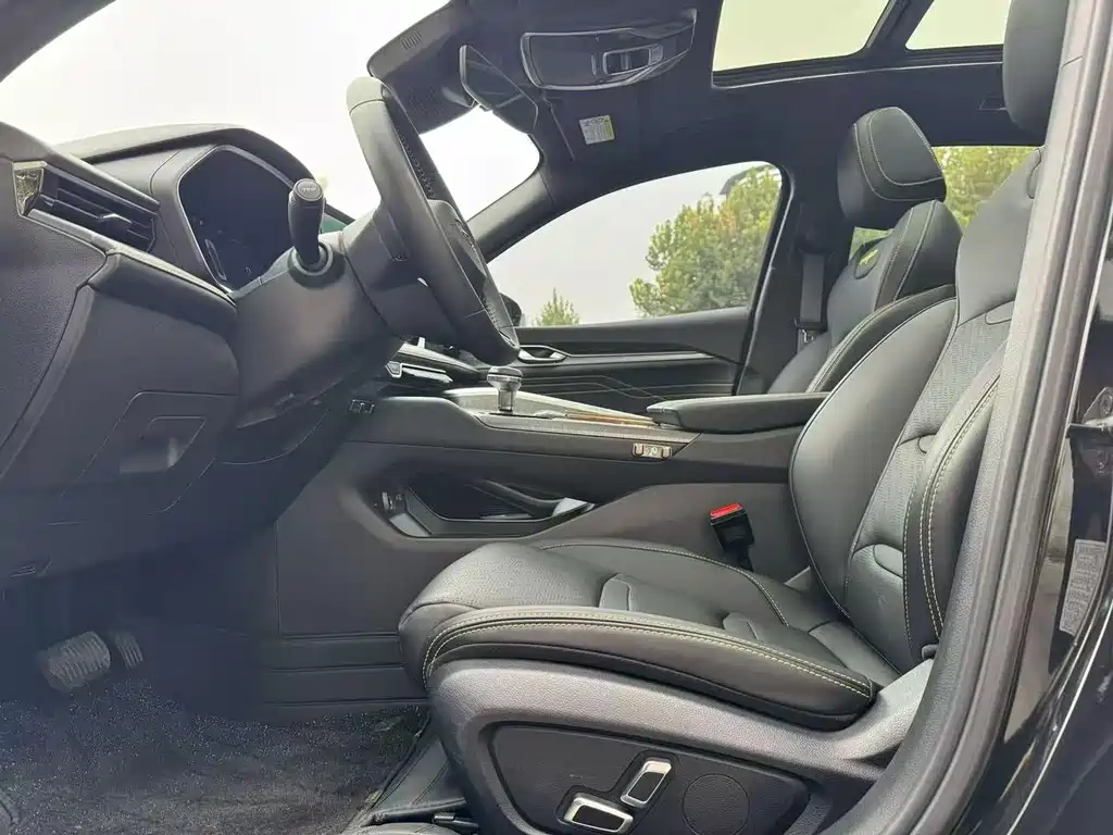 GEELY AUTOMOBILE XINGRUI