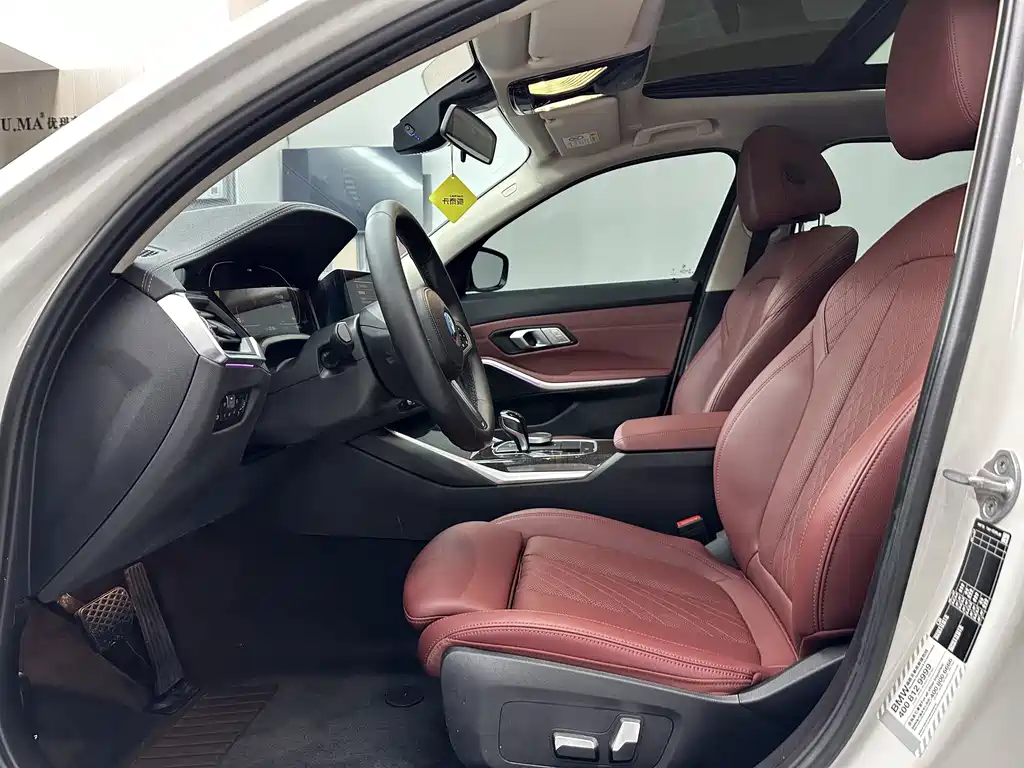 BMW 3 Series — миниатюра 10