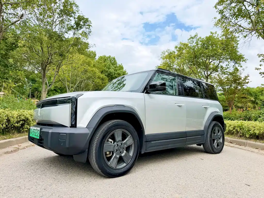 iCAR iCAR 03