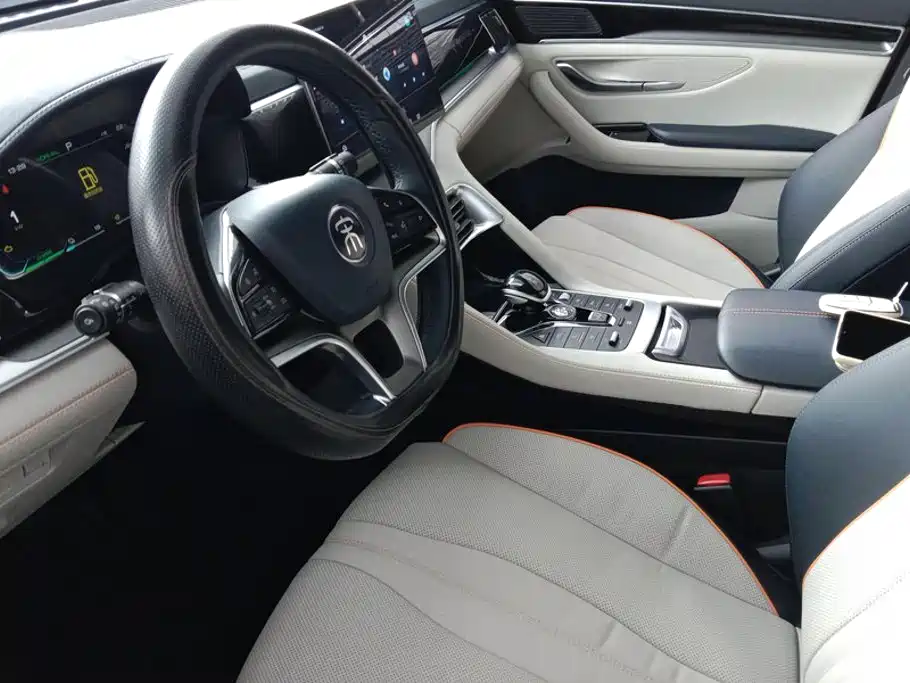 BYD Song Plus DM-i 2021 — фото 9