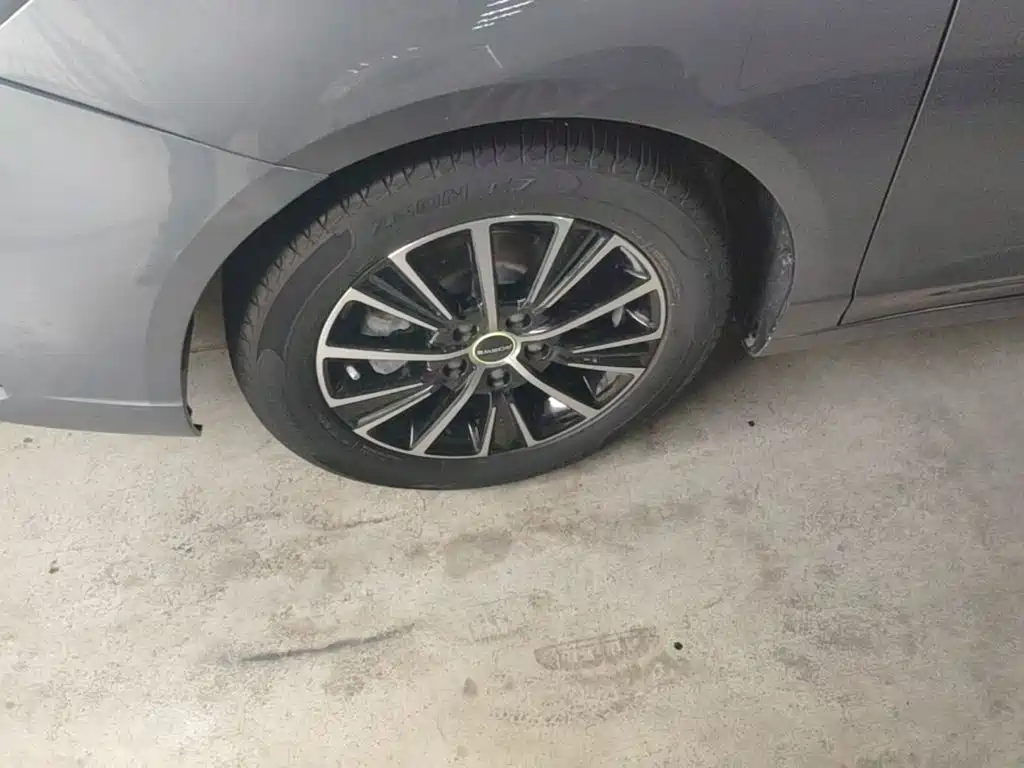 Roewe i5 — миниатюра 23