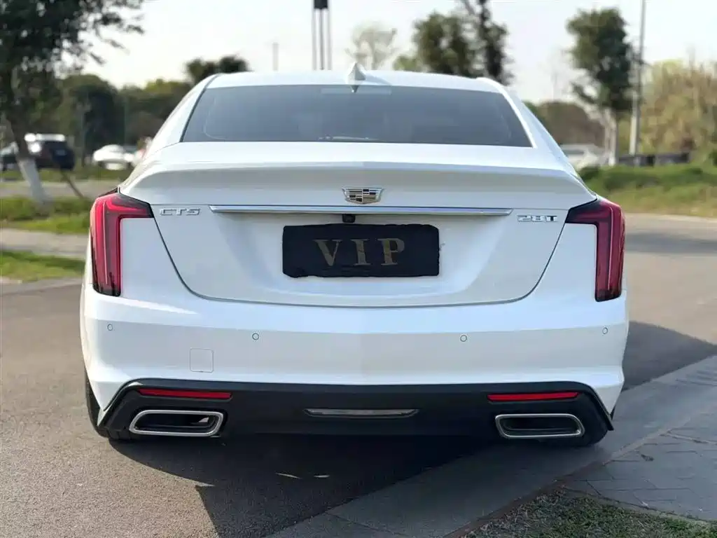 Cadillac CT5 2021 28T Fashion