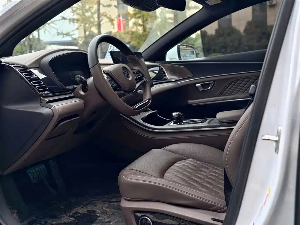 BYD Han 2022 EV 715KM Flagship
