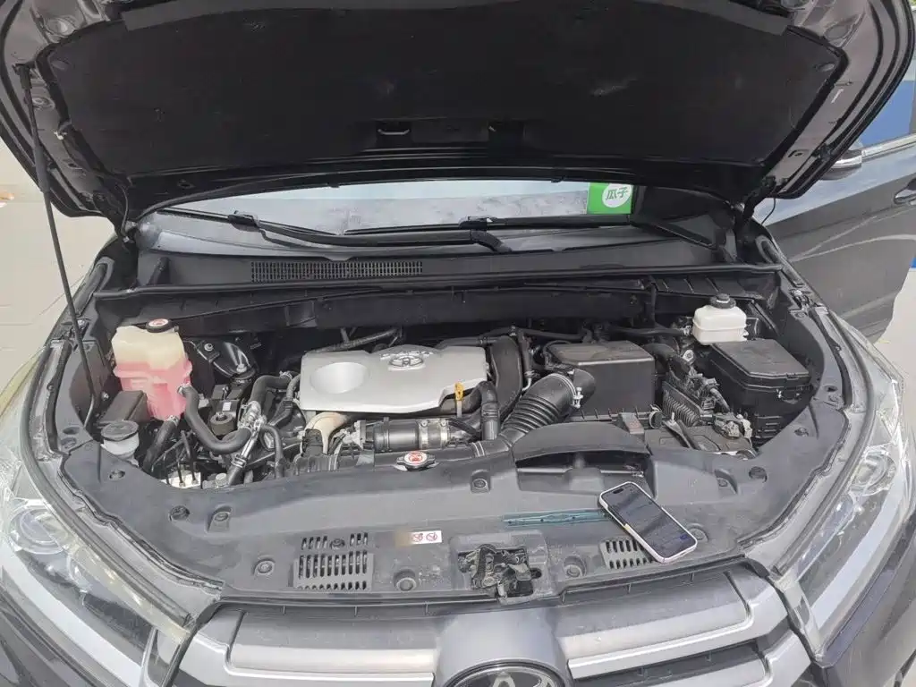 Toyota Highlander — миниатюра 21