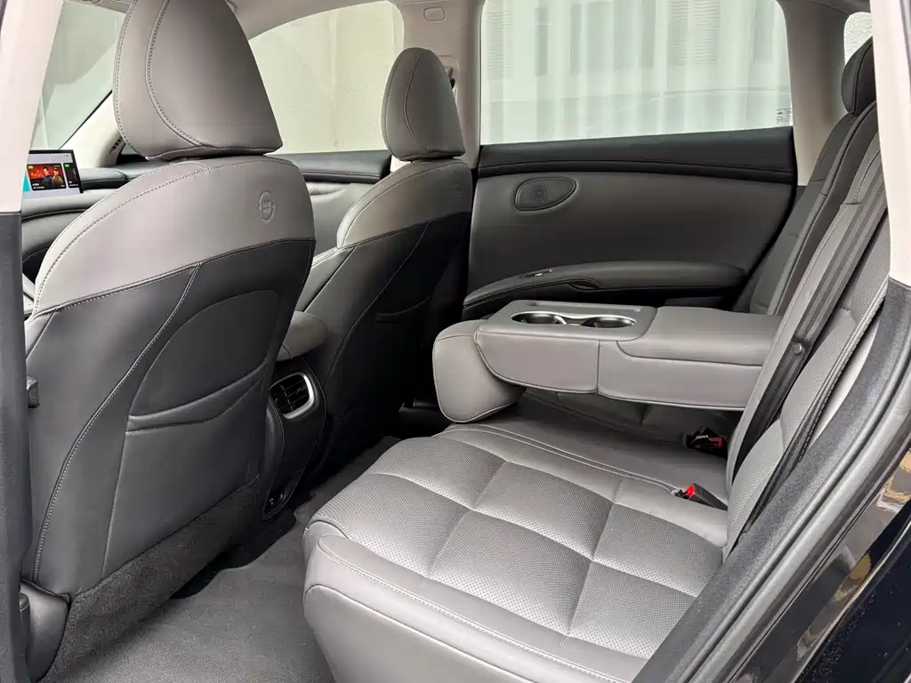 ZHIJI AUTOMOBILE ZHIJI LS6