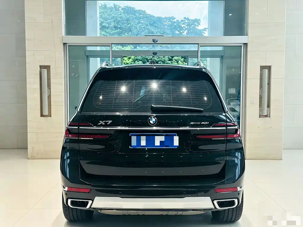 BMW X7 — миниатюра 7
