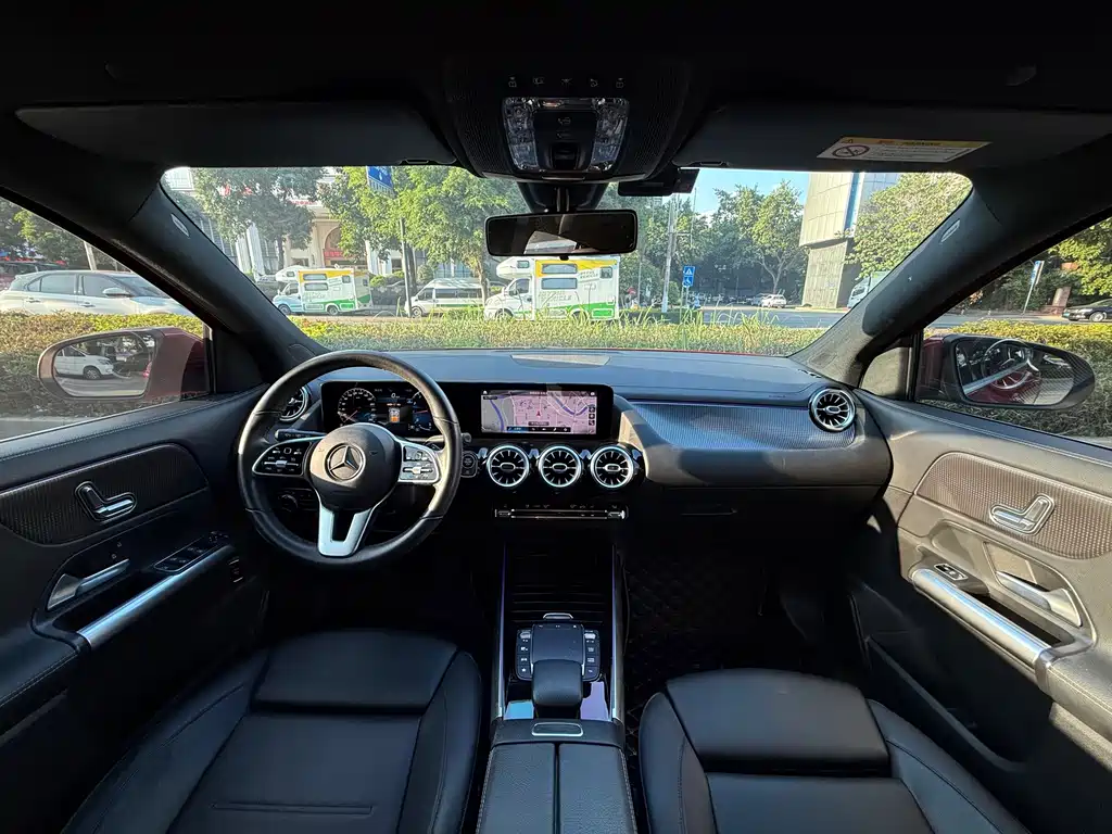 Mercedes-Benz GLA — миниатюра 15