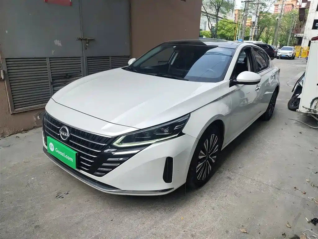 Nissan Teana 2024