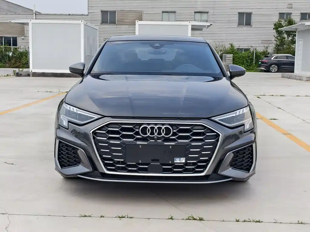 Audi A3 2023 Sportback 35 TFSI Fashion Sport