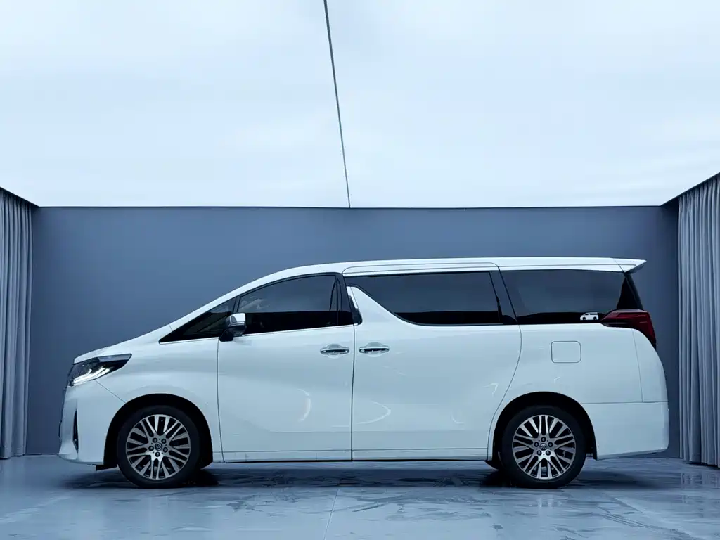 Toyota Alphard 2015 3.5L Luxury