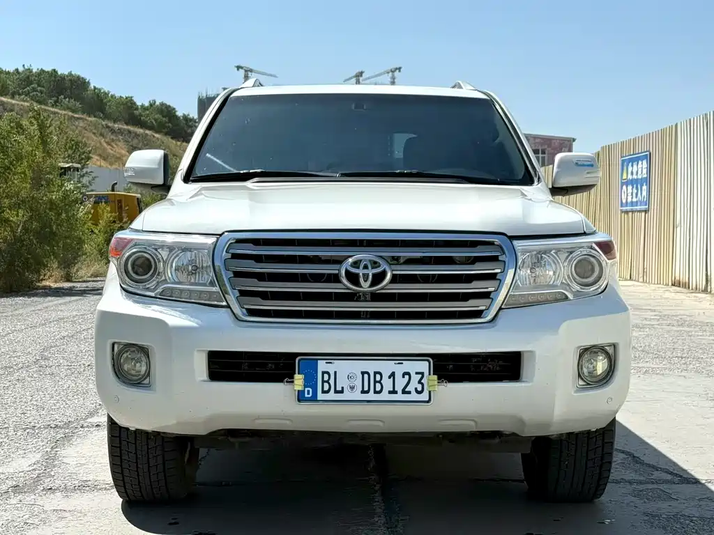 Toyota Land Cruiser — миниатюра 2