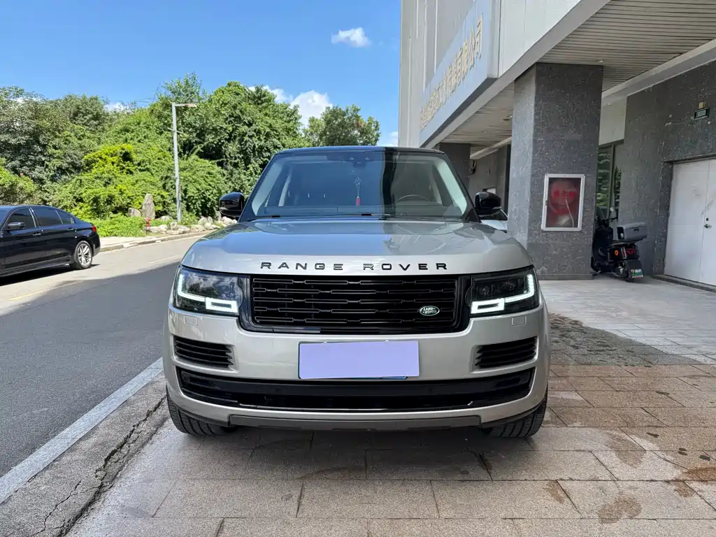 Land Rover Range Rover 2017 3.0 SC V6 Vogue Long Wheelbase