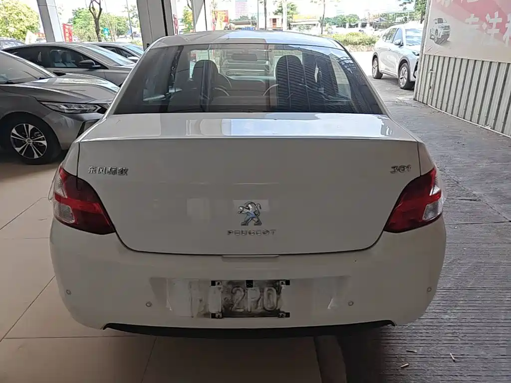 Peugeot 301 — миниатюра 6